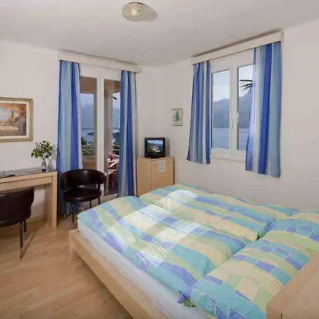Primavera Hotel 2*